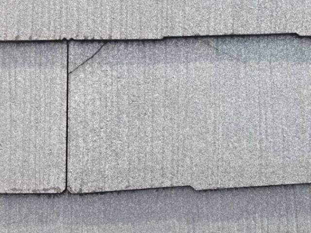 ひび割れ　コロニアル